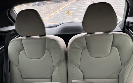 Volvo XC90 II рестайлинг, 2025 год, 11 200 000 рублей, 16 фотография