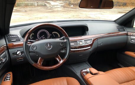 Mercedes-Benz S-Класс, 2008 год, 2 300 000 рублей, 9 фотография