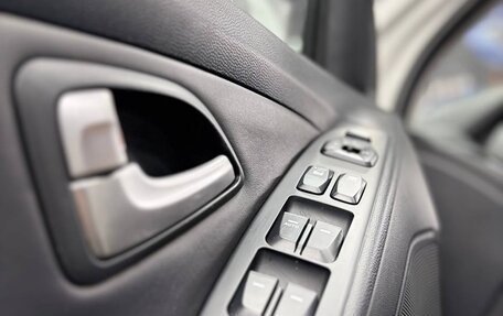 Hyundai ix35 I рестайлинг, 2011 год, 1 280 000 рублей, 16 фотография