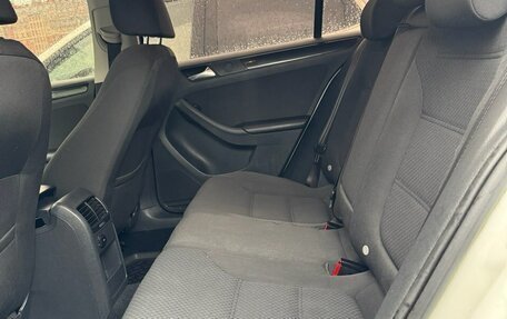 Volkswagen Jetta VI, 2013 год, 1 250 000 рублей, 29 фотография