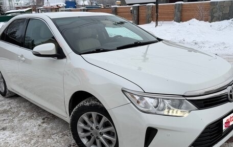 Toyota Camry, 2017 год, 1 590 000 рублей, 7 фотография