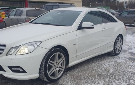 Mercedes-Benz E-Класс, 2010 год, 1 425 000 рублей, 11 фотография