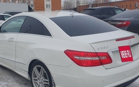 Mercedes-Benz E-Класс, 2010 год, 1 425 000 рублей, 10 фотография