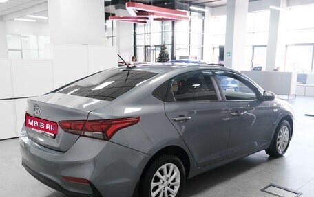 Hyundai Solaris II рестайлинг, 2019 год, 1 400 000 рублей, 3 фотография