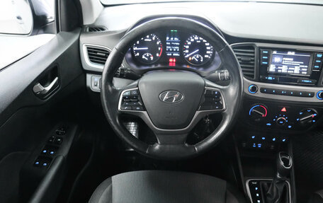 Hyundai Solaris II рестайлинг, 2019 год, 1 400 000 рублей, 18 фотография