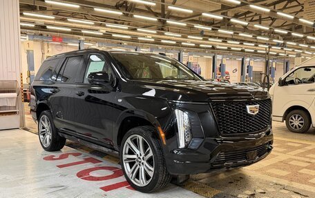 Cadillac Escalade V, 2025 год, 20 790 000 рублей, 3 фотография