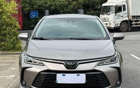 Toyota Corolla, 2022 год, 1 624 000 рублей, 2 фотография