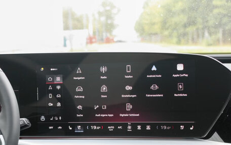 Audi Q5, 2025 год, 7 520 000 рублей, 12 фотография