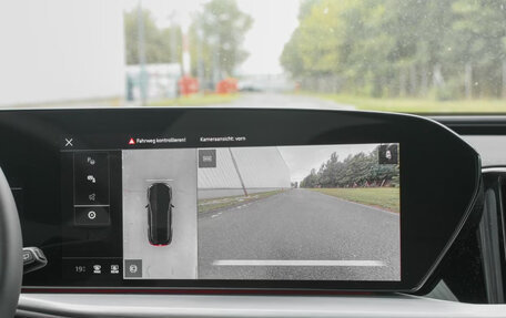 Audi Q5, 2025 год, 7 520 000 рублей, 26 фотография