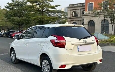 Toyota Yaris XP150 рестайлинг, 2022 год, 1 275 000 рублей, 5 фотография