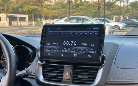 Toyota Yaris XP150 рестайлинг, 2022 год, 1 275 000 рублей, 19 фотография