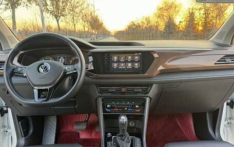 Volkswagen Tharu, 2022 год, 1 700 003 рублей, 12 фотография