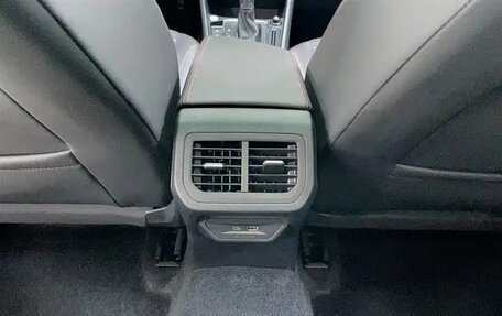 Volkswagen Lavida, 2023 год, 1 785 000 рублей, 20 фотография