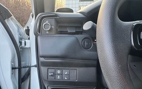 Honda Vezel, 2022 год, 1 595 013 рублей, 5 фотография