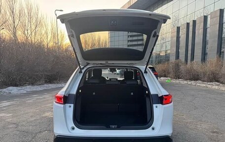 Honda Vezel, 2022 год, 1 595 013 рублей, 13 фотография