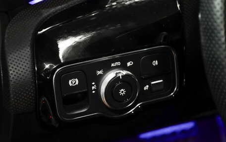 Mercedes-Benz CLA, 2021 год, 4 799 000 рублей, 27 фотография