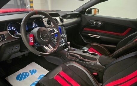 Ford Mustang VI рестайлинг, 2019 год, 3 500 900 рублей, 7 фотография