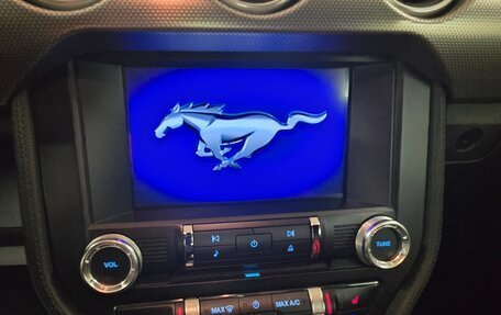 Ford Mustang VI рестайлинг, 2019 год, 3 500 900 рублей, 13 фотография