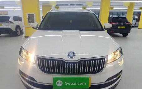 Skoda Karoq I, 2021 год, 1 409 911 рублей, 3 фотография