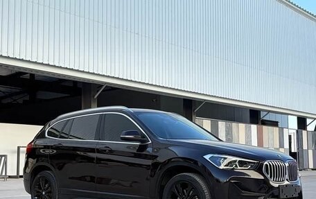 BMW X1, 2022 год, 1 900 000 рублей, 3 фотография