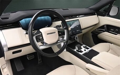 Land Rover Range Rover IV рестайлинг, 2022 год, 10 899 000 рублей, 6 фотография