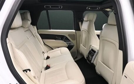 Land Rover Range Rover IV рестайлинг, 2022 год, 10 899 000 рублей, 11 фотография