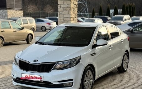 KIA Rio III рестайлинг, 2015 год, 850 000 рублей, 11 фотография