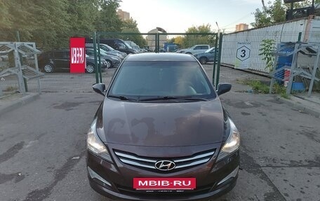 Hyundai Solaris II рестайлинг, 2014 год, 850 000 рублей, 9 фотография