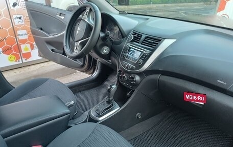 Hyundai Solaris II рестайлинг, 2014 год, 850 000 рублей, 12 фотография