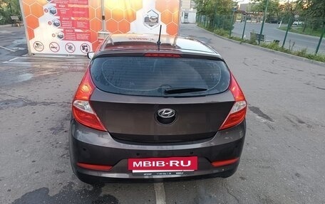 Hyundai Solaris II рестайлинг, 2014 год, 850 000 рублей, 15 фотография