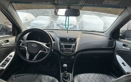 Hyundai Solaris II рестайлинг, 2016 год, 550 000 рублей, 7 фотография