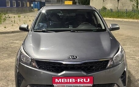 KIA Rio IV, 2020 год, 1 500 000 рублей, 2 фотография