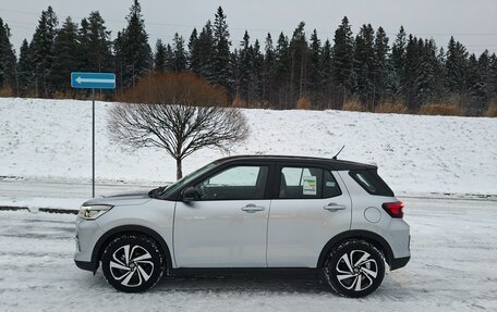 Toyota Raize I, 2023 год, 2 400 000 рублей, 3 фотография