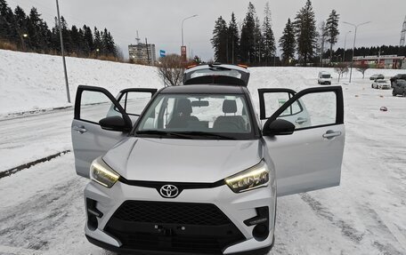 Toyota Raize I, 2023 год, 2 400 000 рублей, 21 фотография