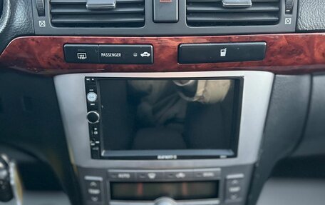 Toyota Avensis III рестайлинг, 2005 год, 809 000 рублей, 19 фотография