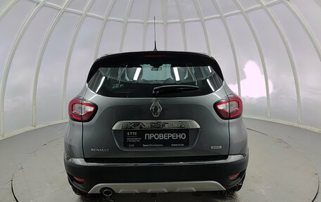 Renault Kaptur I рестайлинг, 2017 год, 1 560 000 рублей, 6 фотография