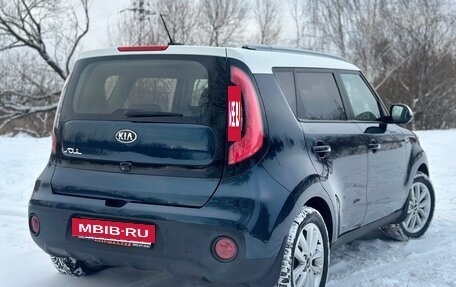 KIA Soul II рестайлинг, 2018 год, 1 350 000 рублей, 3 фотография