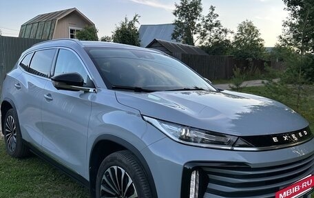 CheryExeed TXL, 2023 год, 2 990 000 рублей, 2 фотография