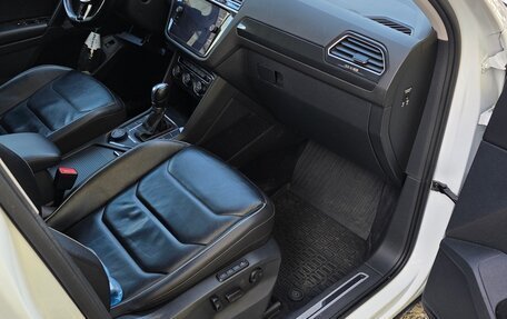 Volkswagen Tiguan II, 2019 год, 3 100 000 рублей, 6 фотография