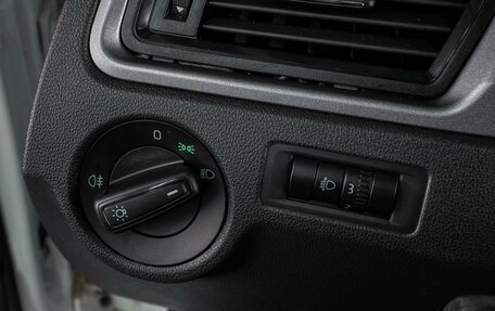 Skoda Rapid I, 2018 год, 1 209 000 рублей, 12 фотография