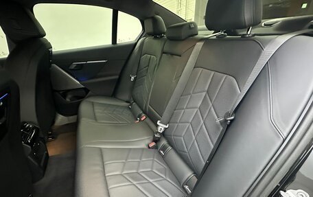 BMW 5 серия, 2024 год, 5 930 000 рублей, 9 фотография