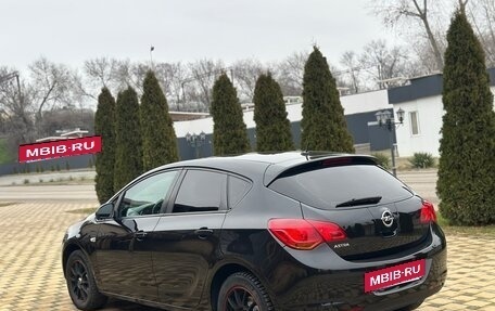 Opel Astra J, 2011 год, 590 000 рублей, 6 фотография