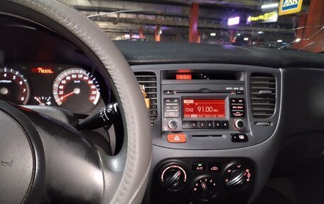 KIA Rio II, 2010 год, 399 999 рублей, 12 фотография