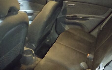 KIA Rio II, 2010 год, 399 999 рублей, 16 фотография