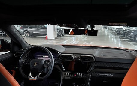 Lamborghini Urus I, 2023 год, 28 800 000 рублей, 13 фотография