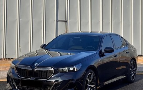 BMW 5 серия, 2024 год, 8 490 000 рублей, 1 фотография