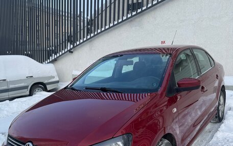 Volkswagen Polo VI (EU Market), 2012 год, 1 210 000 рублей, 1 фотография