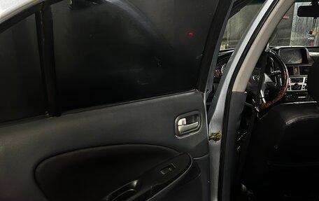 Nissan Almera, 2005 год, 300 000 рублей, 11 фотография