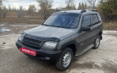 Chevrolet Niva I рестайлинг, 2004 год, 390 000 рублей, 1 фотография