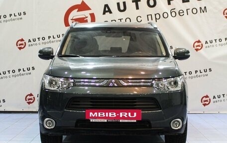 Mitsubishi Outlander III рестайлинг 3, 2013 год, 1 549 000 рублей, 3 фотография
